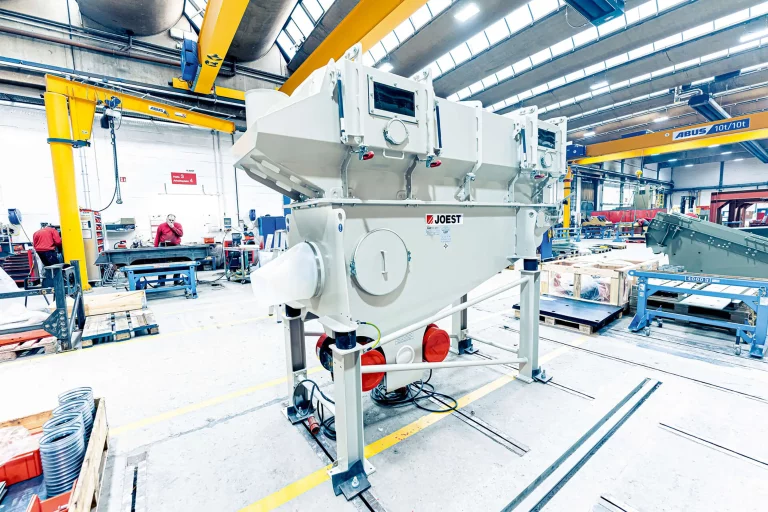 Compact JOEST Fluidized Bed Dryer for drying of bulk materials