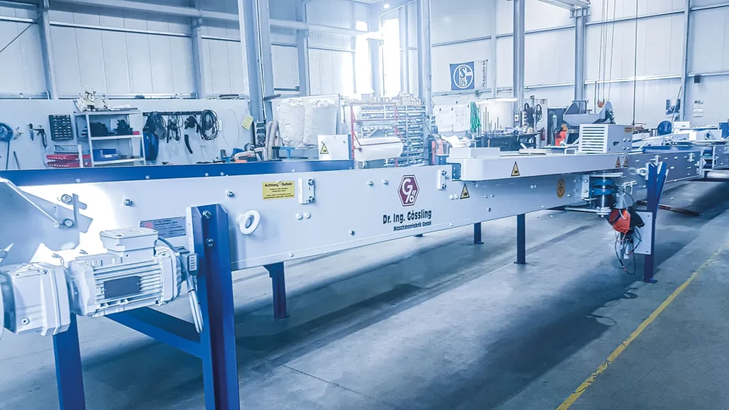 Otto_Fuchs_2020_Kunststoff-Scharniergurtfoerderer_09_web